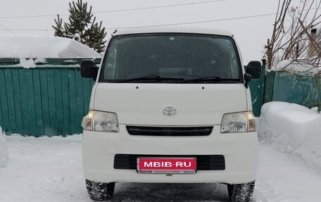 Toyota Town Ace IV, 2018 год, 1 фотография