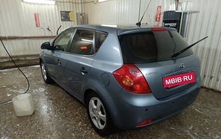 KIA cee'd I рестайлинг, 2008 год, 680 000 рублей, 13 фотография