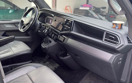 Volkswagen Caravelle T6 рестайлинг, 2021 год, 5 250 000 рублей, 4 фотография