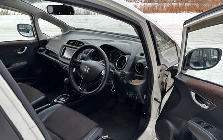 Honda Fit Shuttle I рестайлинг, 2011 год, 1 050 000 рублей, 10 фотография