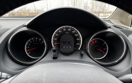 Honda Fit Shuttle I рестайлинг, 2011 год, 1 050 000 рублей, 13 фотография