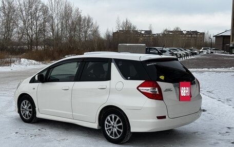 Honda Fit Shuttle I рестайлинг, 2011 год, 1 050 000 рублей, 3 фотография