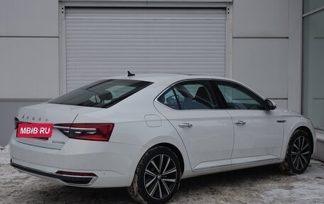 Skoda Superb, 2025 год, 3 690 000 рублей, 2 фотография