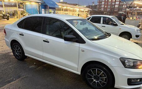 Volkswagen Polo VI (EU Market), 2016 год, 710 000 рублей, 3 фотография