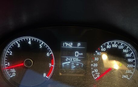 Volkswagen Polo VI (EU Market), 2016 год, 710 000 рублей, 5 фотография