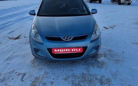 Hyundai i20 IB рестайлинг, 2010 год, 690 000 рублей, 3 фотография