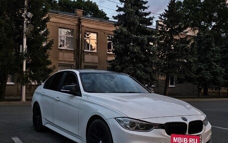 BMW 3 серия, 2012 год, 1 600 000 рублей, 2 фотография