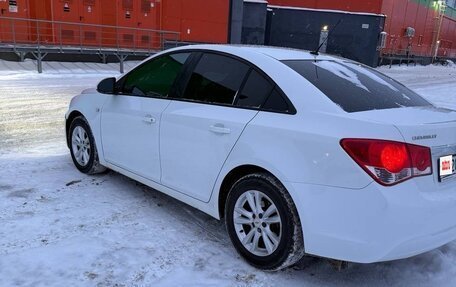 Chevrolet Cruze II, 2013 год, 700 000 рублей, 4 фотография