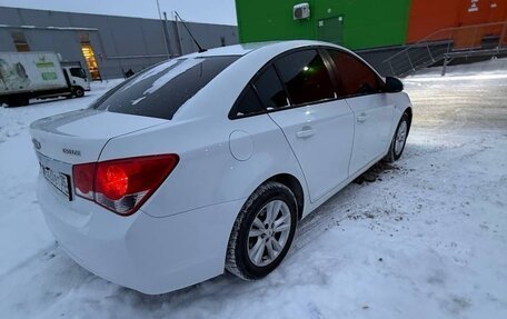 Chevrolet Cruze II, 2013 год, 700 000 рублей, 5 фотография