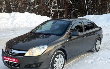 Opel Astra H, 2011 год, 675 000 рублей, 3 фотография