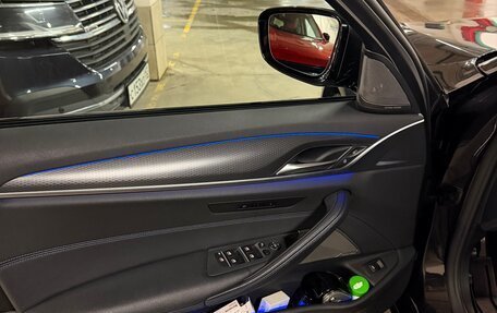 BMW 5 серия, 2021 год, 5 090 000 рублей, 12 фотография