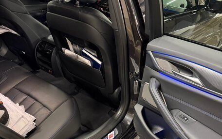 BMW 5 серия, 2021 год, 5 090 000 рублей, 27 фотография