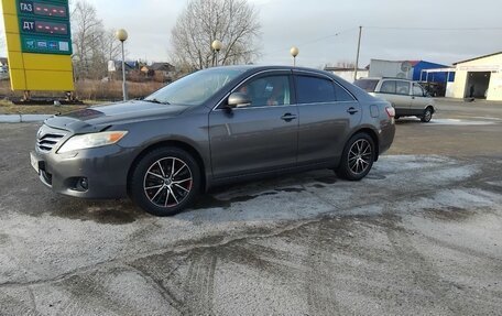 Toyota Camry, 2010 год, 1 350 000 рублей, 10 фотография