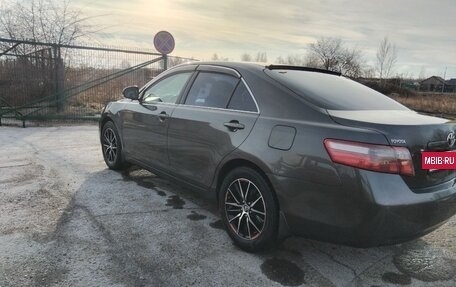 Toyota Camry, 2010 год, 1 350 000 рублей, 8 фотография