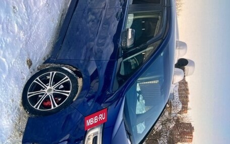 Honda Stepwgn IV, 2019 год, 2 500 000 рублей, 2 фотография