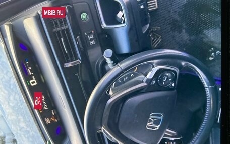 Honda Stepwgn IV, 2019 год, 2 500 000 рублей, 5 фотография