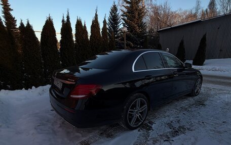 Mercedes-Benz E-Класс, 2019 год, 4 500 000 рублей, 5 фотография