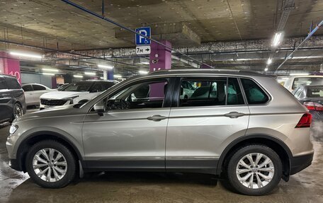 Volkswagen Tiguan II, 2017 год, 2 500 000 рублей, 3 фотография