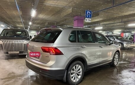 Volkswagen Tiguan II, 2017 год, 2 500 000 рублей, 6 фотография