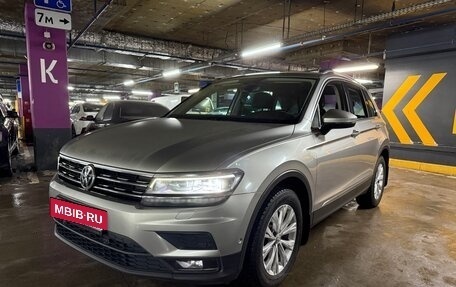 Volkswagen Tiguan II, 2017 год, 2 500 000 рублей, 8 фотография