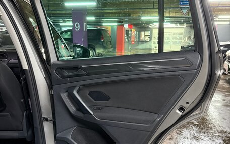 Volkswagen Tiguan II, 2017 год, 2 500 000 рублей, 20 фотография