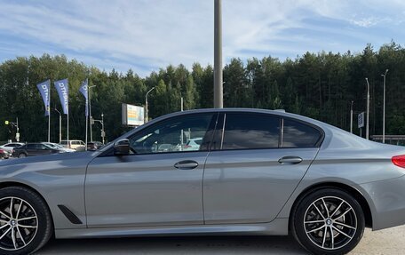 BMW 5 серия, 2019 год, 3 800 000 рублей, 17 фотография