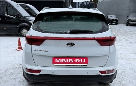 KIA Sportage IV рестайлинг, 2017 год, 2 300 000 рублей, 4 фотография