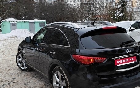 Infiniti QX70, 2014 год, 3 600 000 рублей, 9 фотография