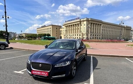 Jaguar XF II, 2016 год, 2 300 000 рублей, 3 фотография
