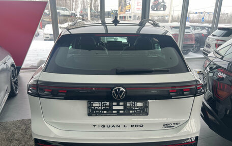 Volkswagen Tiguan, 2025 год, 5 300 000 рублей, 5 фотография