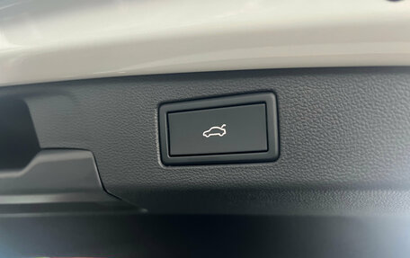 Volkswagen Tiguan, 2025 год, 5 300 000 рублей, 16 фотография