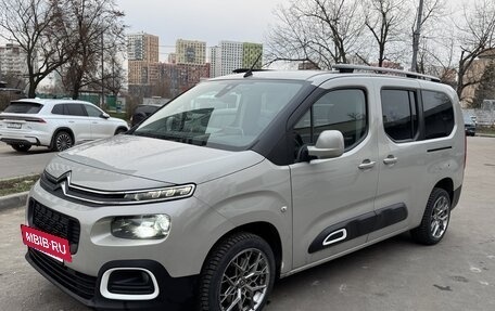 Citroen Berlingo III, 2019 год, 2 530 000 рублей, 2 фотография