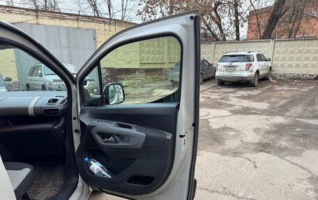 Citroen Berlingo III, 2019 год, 2 530 000 рублей, 13 фотография