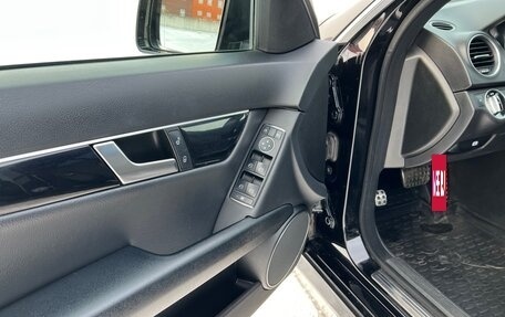 Mercedes-Benz C-Класс, 2011 год, 1 350 000 рублей, 15 фотография