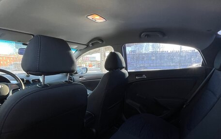 Hyundai Solaris II рестайлинг, 2016 год, 960 000 рублей, 5 фотография