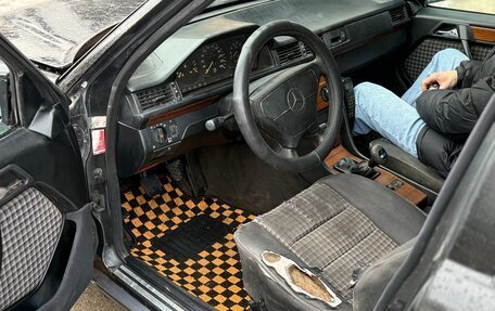 Mercedes-Benz E-Класс, 1993 год, 265 000 рублей, 13 фотография