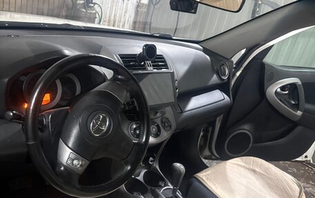 Toyota RAV4, 2007 год, 1 100 000 рублей, 10 фотография