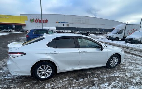 Toyota Camry, 2019 год, 2 850 000 рублей, 5 фотография