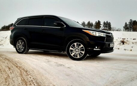 Toyota Highlander III, 2015 год, 3 100 000 рублей, 5 фотография