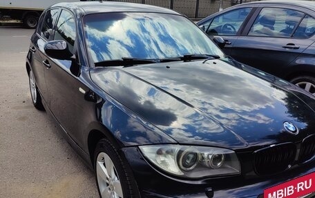 BMW 1 серия, 2011 год, 800 000 рублей, 4 фотография