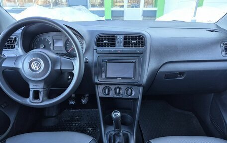 Volkswagen Polo VI (EU Market), 2011 год, 749 000 рублей, 9 фотография