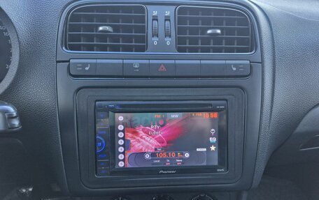 Volkswagen Polo VI (EU Market), 2011 год, 749 000 рублей, 14 фотография