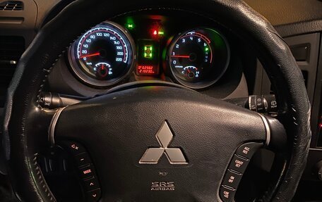 Mitsubishi Pajero IV, 2013 год, 2 400 000 рублей, 7 фотография