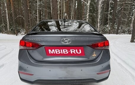 Hyundai Solaris II рестайлинг, 2018 год, 1 350 000 рублей, 5 фотография