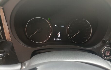 Mitsubishi Outlander III рестайлинг 3, 2020 год, 2 350 000 рублей, 8 фотография