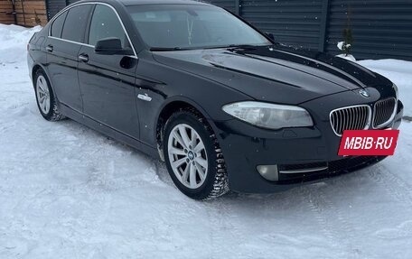 BMW 5 серия, 2012 год, 1 550 000 рублей, 2 фотография