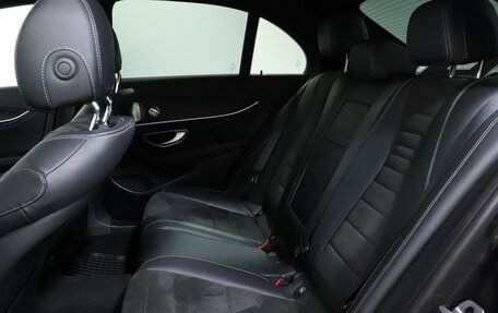 Mercedes-Benz E-Класс, 2021 год, 4 850 000 рублей, 10 фотография