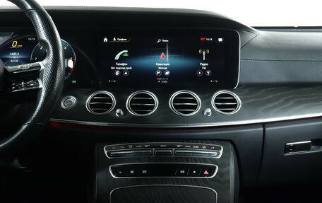 Mercedes-Benz E-Класс, 2021 год, 4 850 000 рублей, 14 фотография