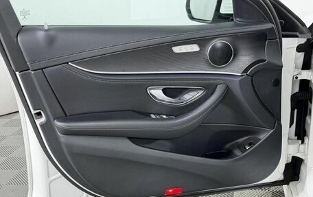 Mercedes-Benz E-Класс, 2018 год, 4 099 000 рублей, 9 фотография