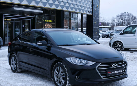 Hyundai Elantra VI рестайлинг, 2017 год, 1 330 000 рублей, 3 фотография